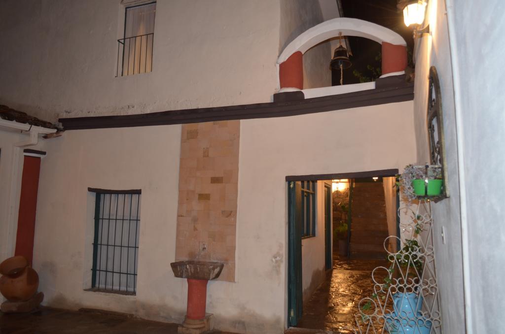 Casa Solariega Hostal B&B Sucre Eksteriør billede