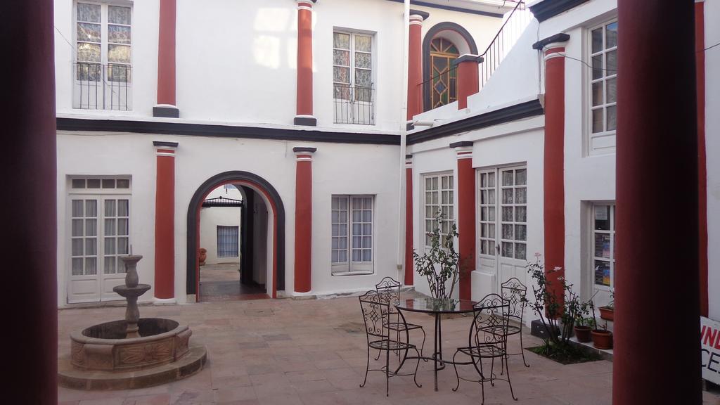 Casa Solariega Hostal B&B Sucre Eksteriør billede